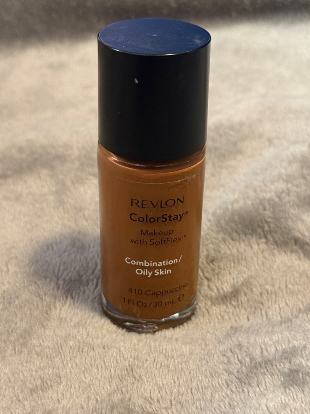 🌻 Revlon ColorStay Foundation for Combination/Oily Skin in 410 Capuccino